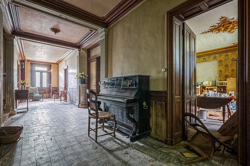 Lost Place - Abandoned Piano