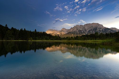Avondlicht op de Karwendel