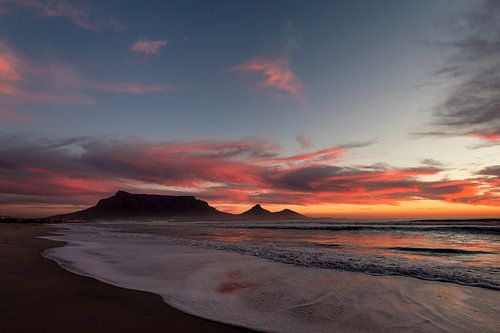 Tafelberg bij zonsondergang