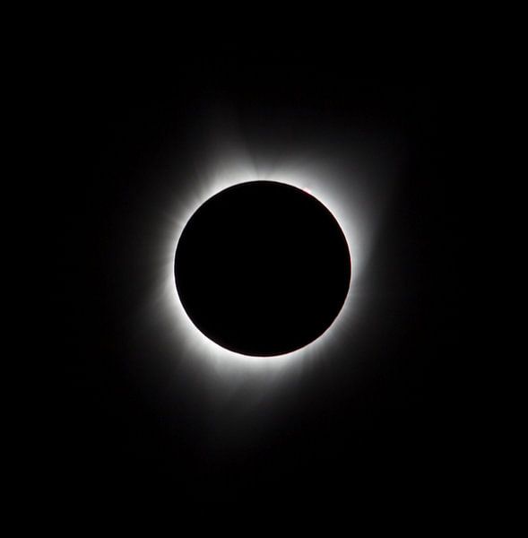 zonsverduistering, corona, zonnevlammen, eclips, USA, Agate Fossil, 21 augustus 2017, zon, complete  von Ronald Wilfred Jansen