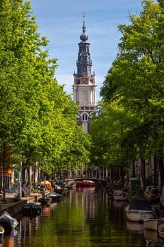 Uitzicht op de Zuiderkerk van Samira Aué
