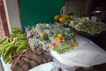 Jour de marché à Grenville (Grenade). sur t.ART