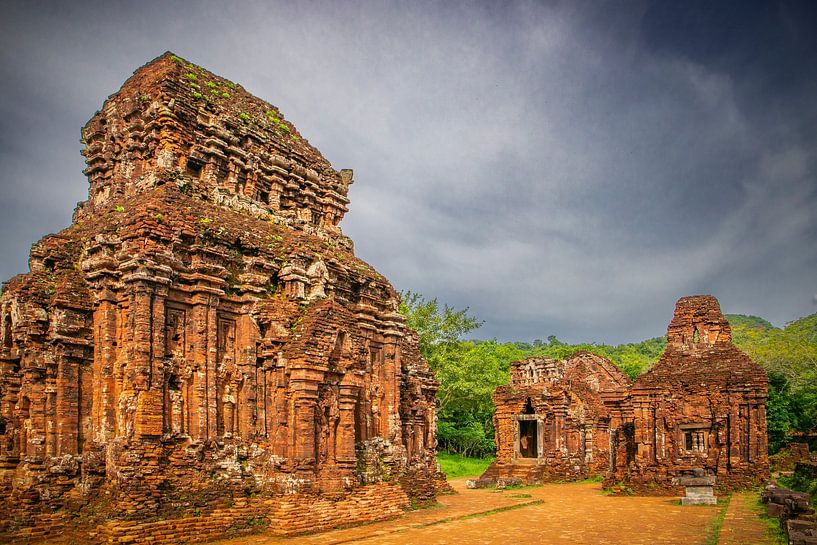 The ruins of My Son, Vietnam by Antwan Janssen