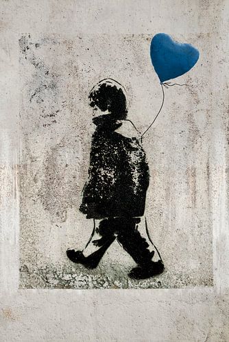 Popart. Graffiti. Jongen met blauwe ballon.