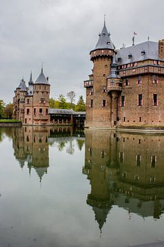 Schloss De Haar – still im Spiegelbild von NatureFrameByExter