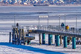 Bridgehead by Holger Felix