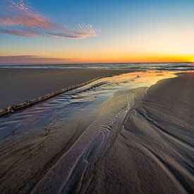 Sonnenuntergang Texel, Zum Meer von Anthony Trabano