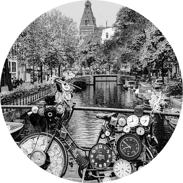 Binnenstad van Amsterdam Nederland Zwart-Wit van Hendrik-Jan Kornelis