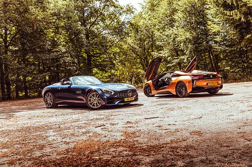 Mercedes GT AMG Roadster vs BMW i8 Roadster sur Martijn Bravenboer
