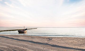 L'heure matinale sur la plage de la Baltique sur Johann Pavelka