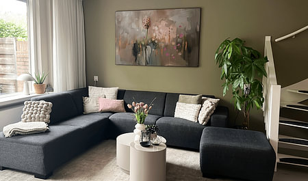 Botanisch , modern en abstract in Japandi stijl
