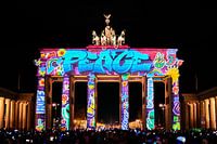 Peace at the Brandenburg Gate