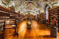 Barocke Pracht in der Strahov-Bibliothek