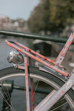 Fahrrad in Amsterdam | Farbfotodruck | Niederlande Reisefotografie von HelloHappylife