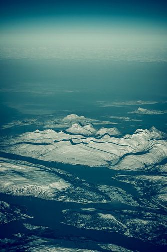 Winter landschap in Noord Noorwegen luchtfoto