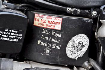 Räder und Wellen in Biarritz