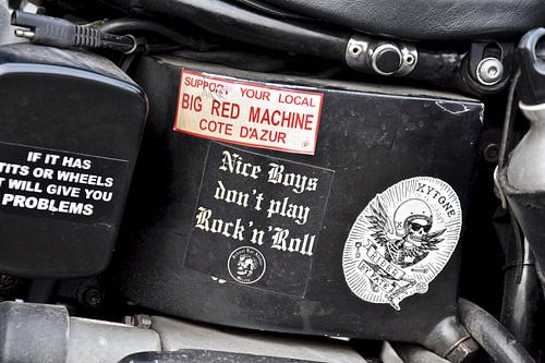 Wheels and waves in Biarritz