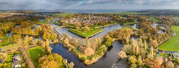 Die Festungsstadt Naarden im Herbst von oben gesehen von Sjoerd van der Wal Fotografie