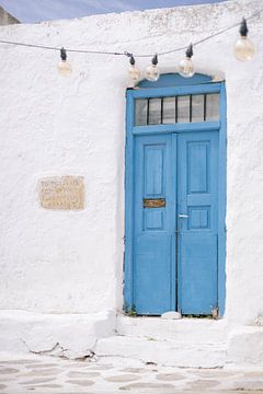 Blaue Tür auf Mykonos | Griechische Inseln Foto | Griechenland Europa Reisefotografie von HelloHappylife