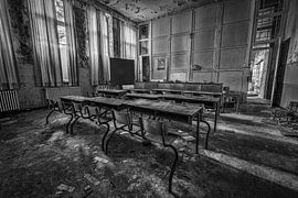 (urbex) schoolklas by mandy sakkers