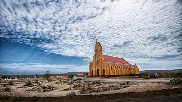 Kerk bij Sint Willibrordus, Curacao van Keesnan Dogger Fotografie