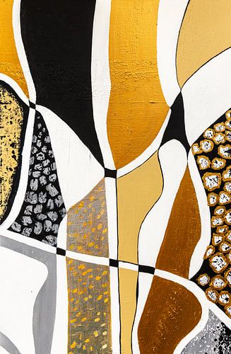 Labyrinth Black by Atelier Andrea