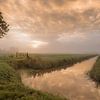 Hollands landschap: Betuwse polder met weiland en sloot van Moetwil en van Dijk - Fotografie