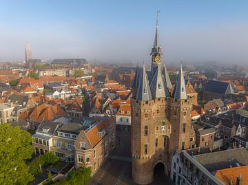 Sassenpoort altes Tor in Zwolle bei Sonnenaufgang von Sjoerd van der Wal Fotografie