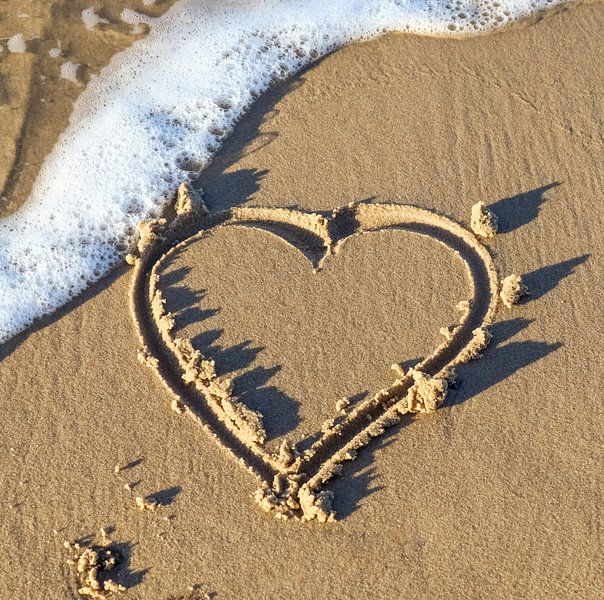 Coeur peint dans le sable de la plage de la mer Baltique par MPfoto71