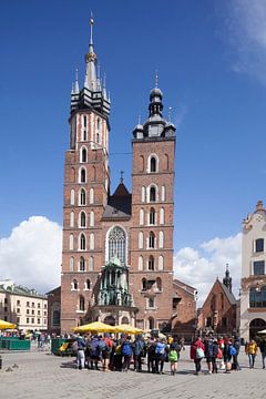 St. Mary's Basilica  on the Rynek , UNESCO World Heritage Site,  Krakow, Lesser Poland, Poland, Euro