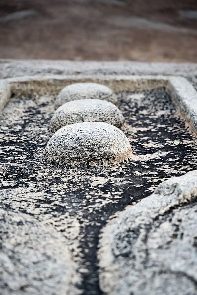 The sacred Lingas of Hampi by Frank Photos