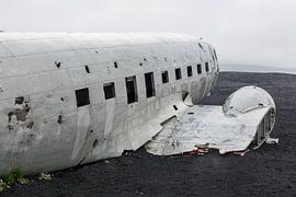 Dc-3 Flugzeugwrack Island von Menno Schaefer