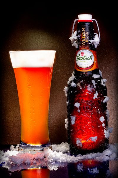 Grolsch weizen bock in the snow by Fotografie Arthur van Leeuwen