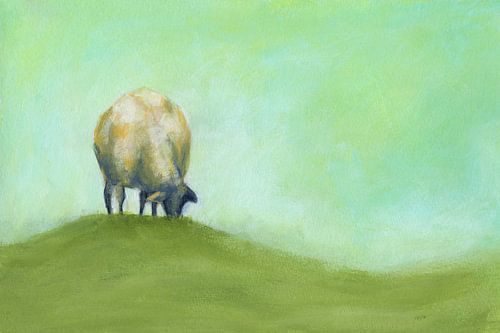 Ein einzelnes Schaf grast auf einem Hügel von Karen Kaspar