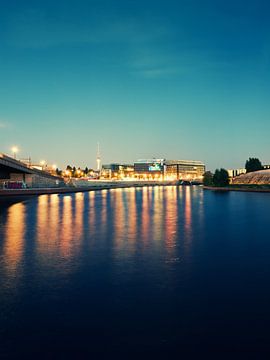 Berlin - Spree bei Nacht von Alexander Voss