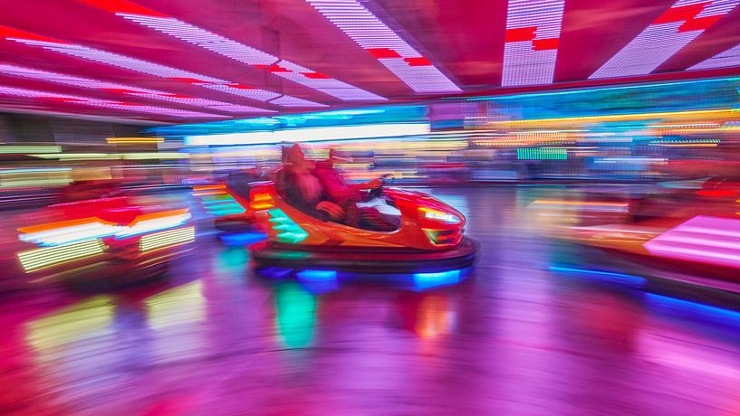 Screaming for joy at the fair by Jenco van Zalk