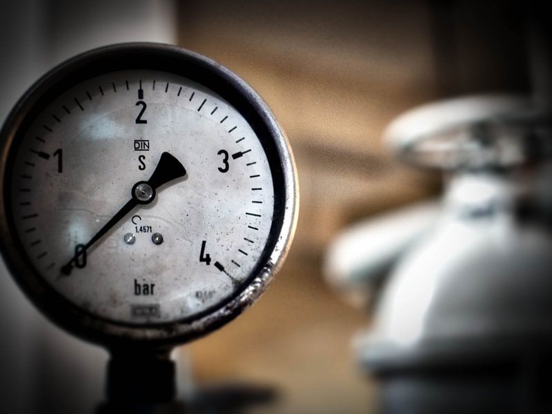 Drukmeter by Robert Broos