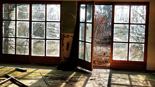 urban/rural decay 04