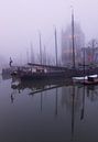 Oude haven in de mist van Ilya Korzelius thumbnail