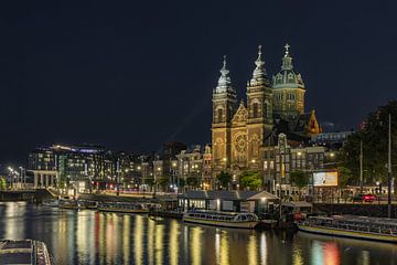 Nocturnal Amsterdam by Patrick Fotografeert
