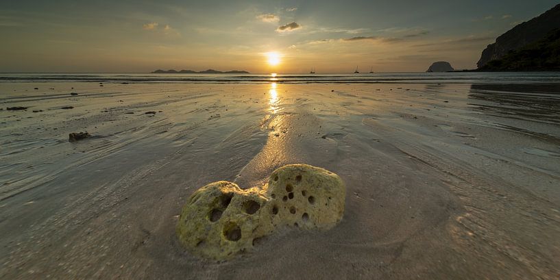 Dreamlike sunset on Koh Mook by Walter G. Allgöwer