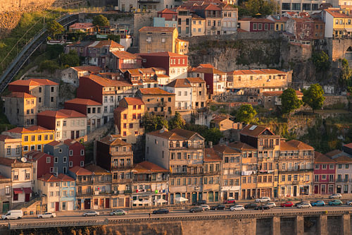 Porto – Avenue Gustave Eiffel at sunrise