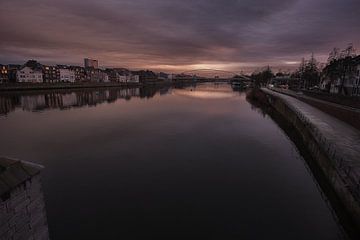 zonsondergang Maastricht van Jo Beerens