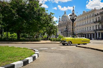 Chevrolet taxi in cuba
