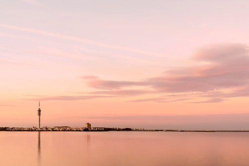 Digue de Markerwaard près de Lelystad.