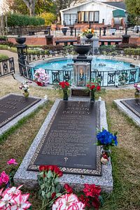 Das Grab von Elvis Presley auf dem Anwesen Graceland