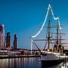 De haven en skyline van Buenos Aires in de avond van OCEANVOLTA