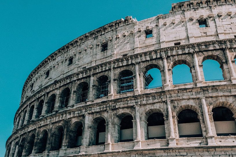 Colosseum by Hello Pompoyo