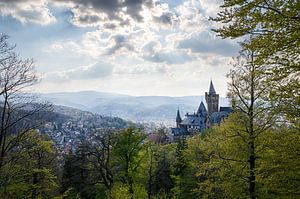 Le château de Wernigerode au printemps