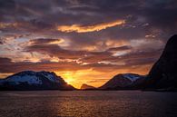 Mitternachtssonne auf den Lofoten, Norwegen von Jelle Dobma Miniaturansicht